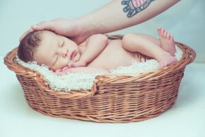 newborn, hand